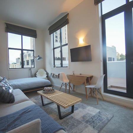 Downtown Penthouse Apartment With City Views Auckland Bagian luar foto