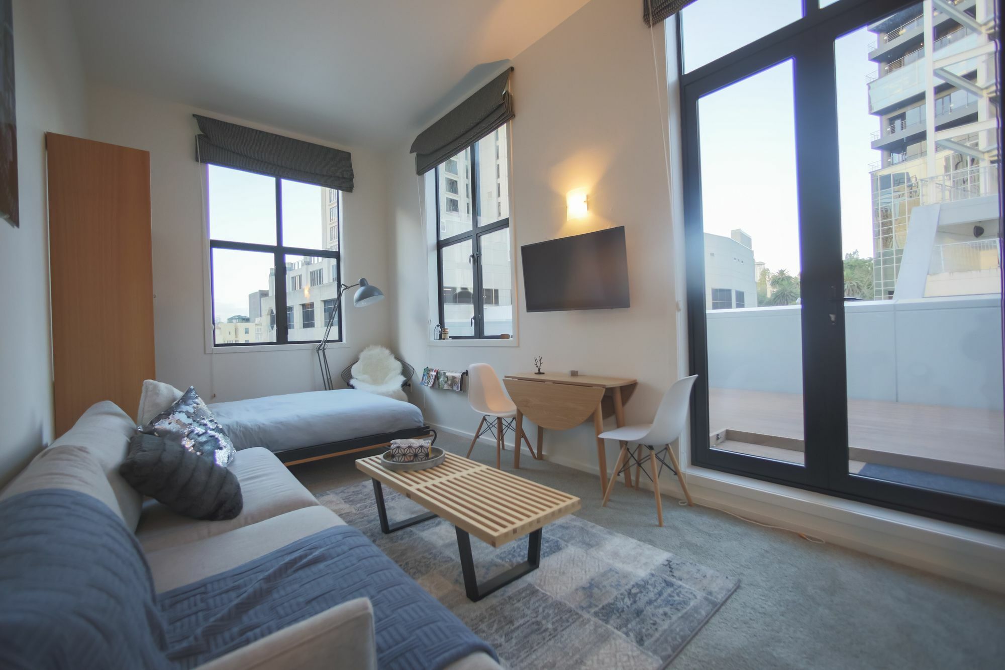 Downtown Penthouse Apartment With City Views Auckland Bagian luar foto